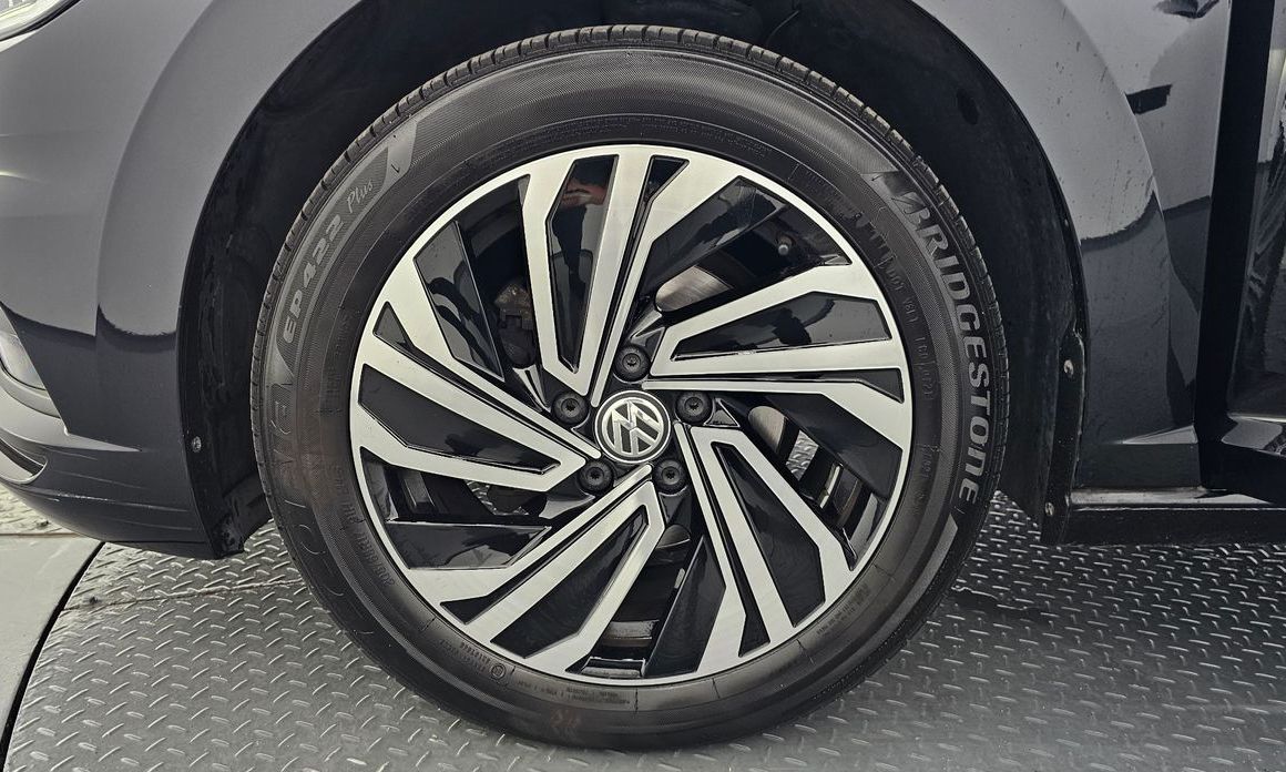 Volkswagen Jetta 2021
