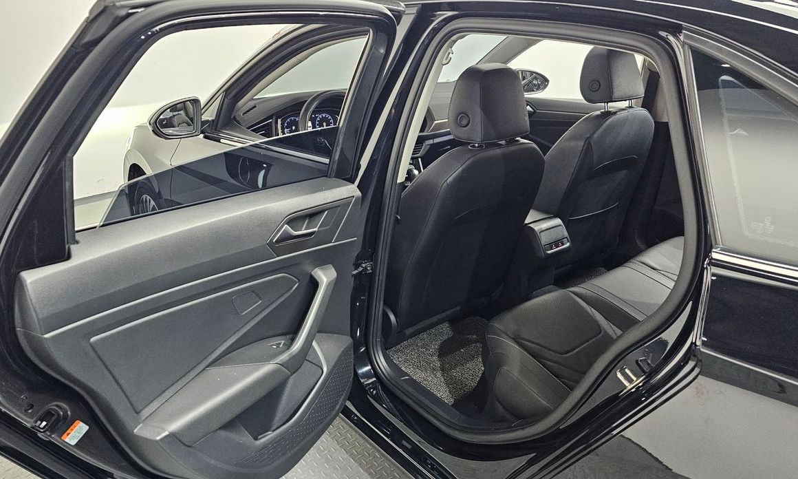 Volkswagen Jetta 2021