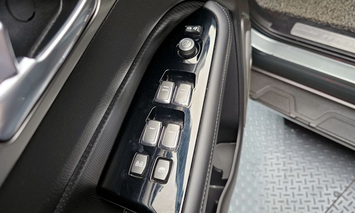 KG_Mobility_Ssangyong Rexton 2019