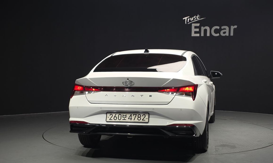 Hyundai AVANTE 2023