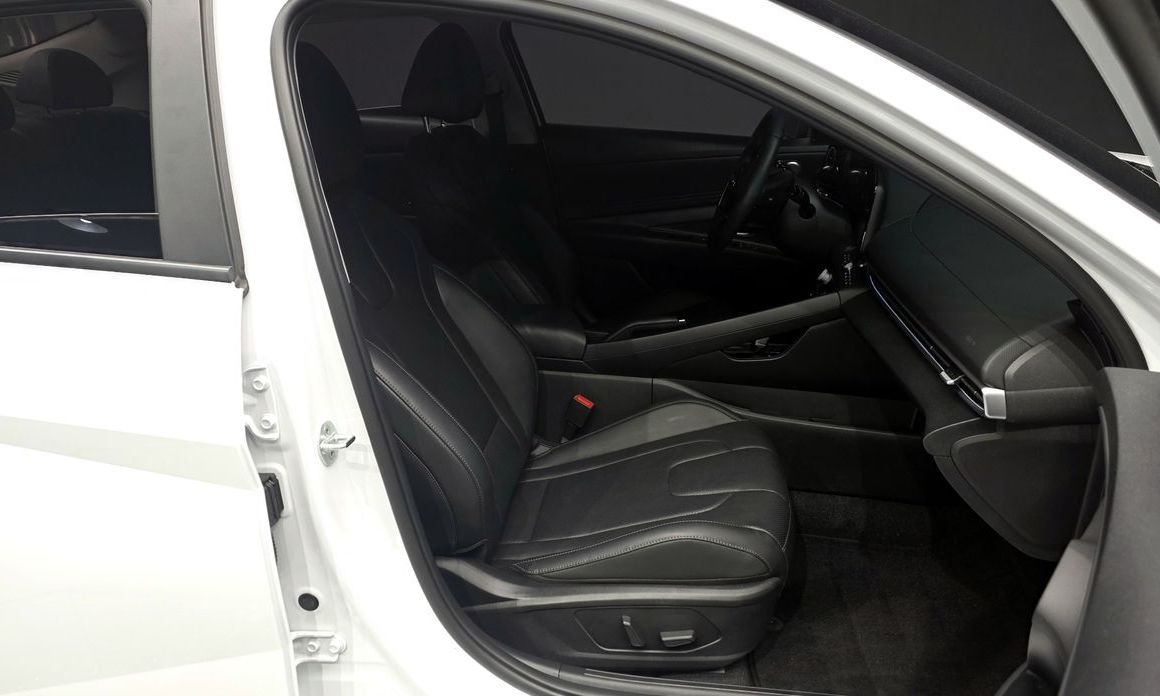 Hyundai AVANTE 2023
