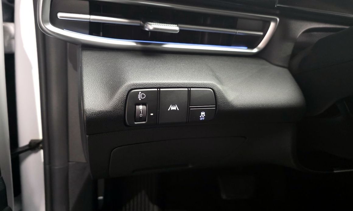 Hyundai AVANTE 2023