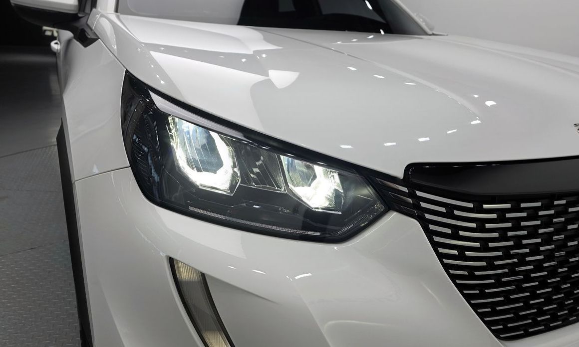 Peugeot 2008 2021