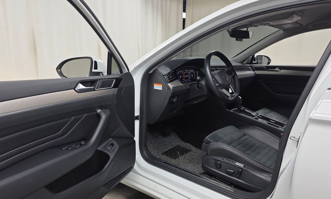 Volkswagen Passat 2022