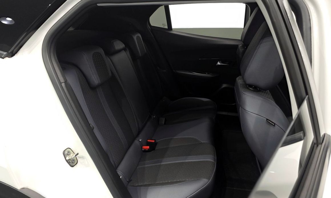 Peugeot 2008 2021