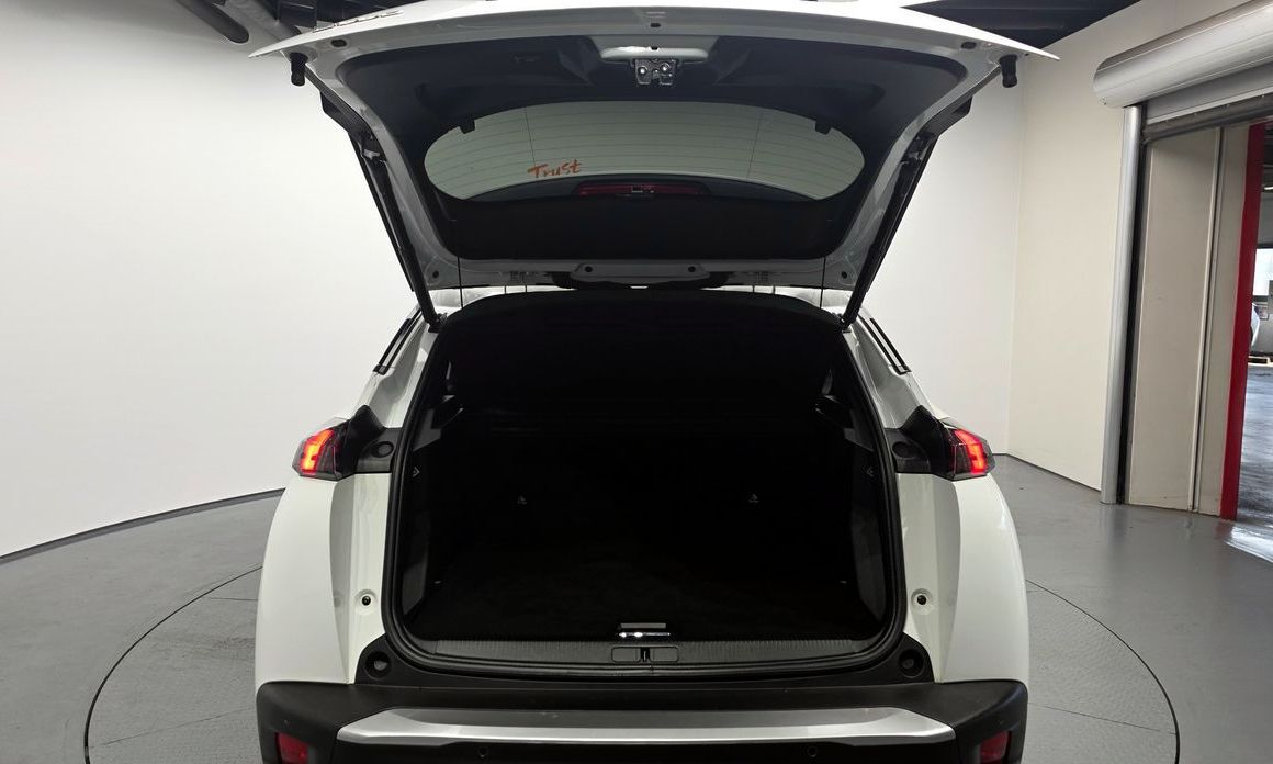 Peugeot 2008 2021