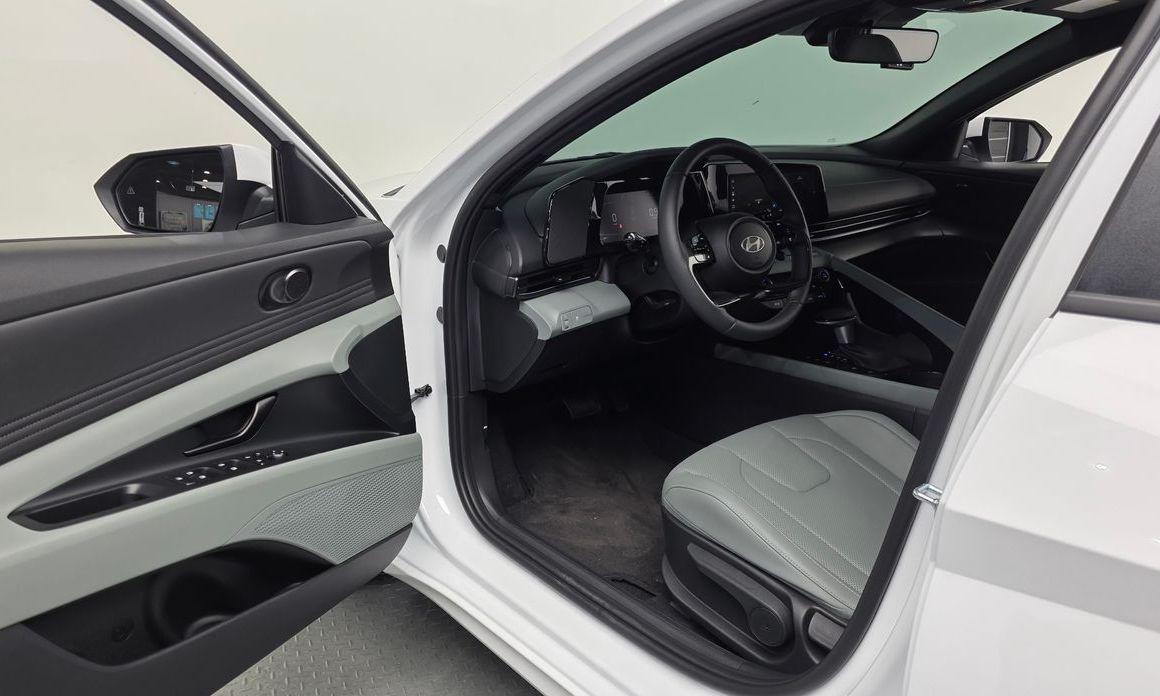 Hyundai AVANTE 2026