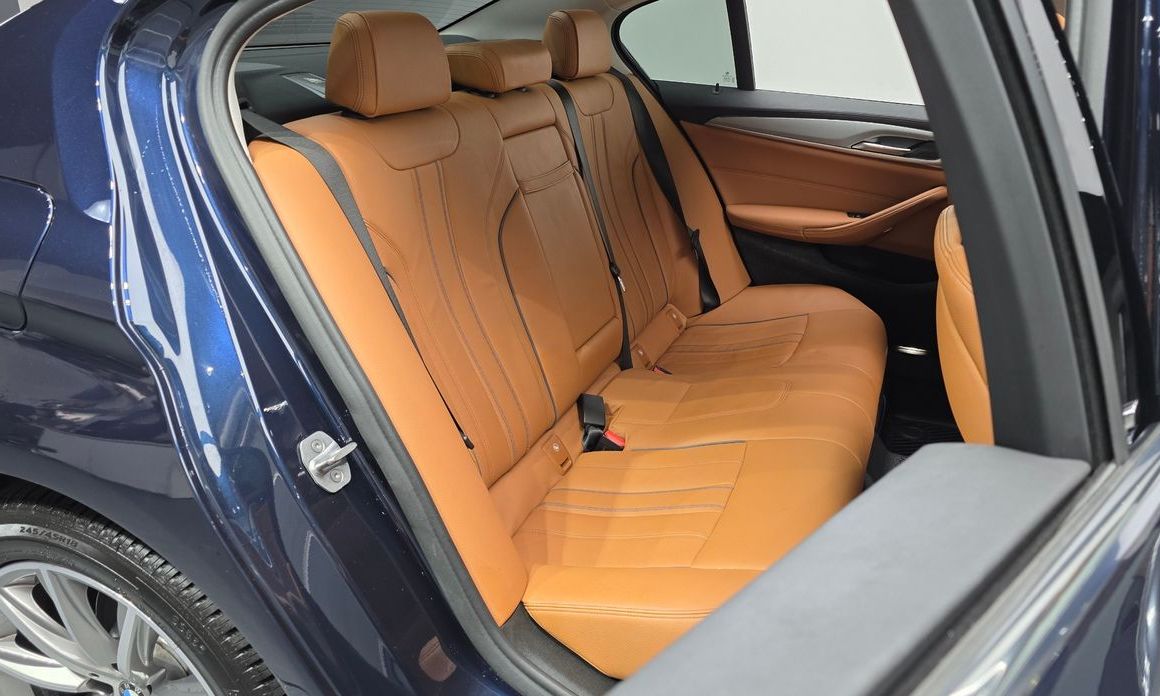 BMW 5-Series 2019