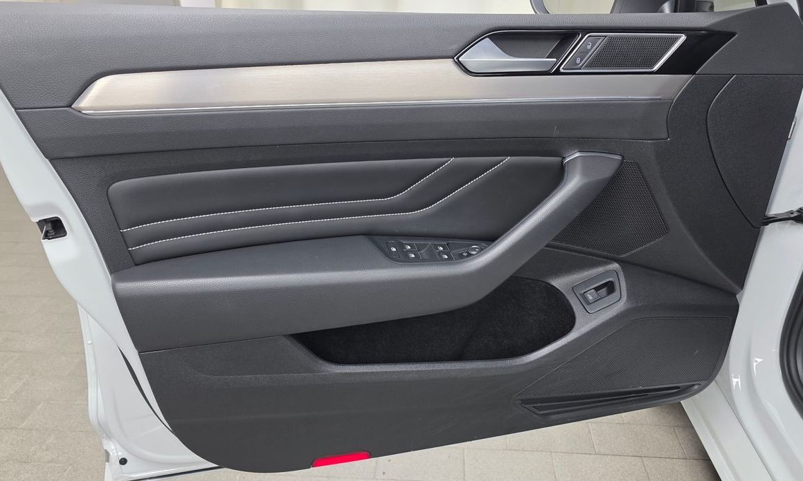 Volkswagen Passat 2022