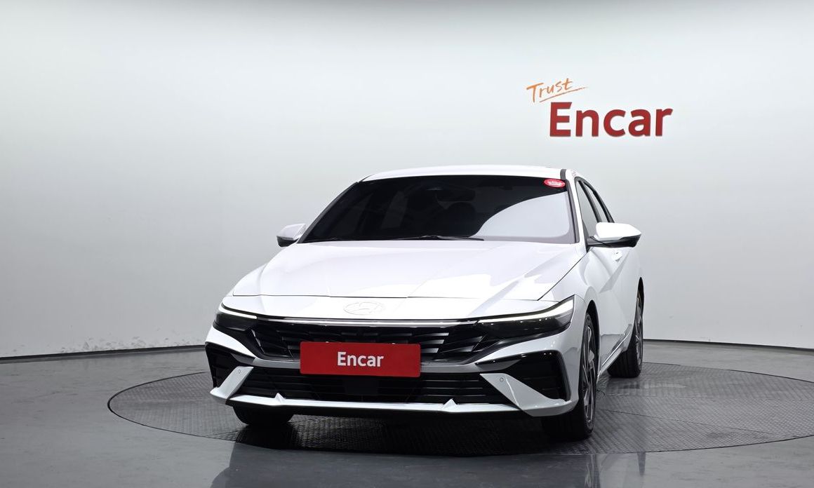 Hyundai AVANTE 2024