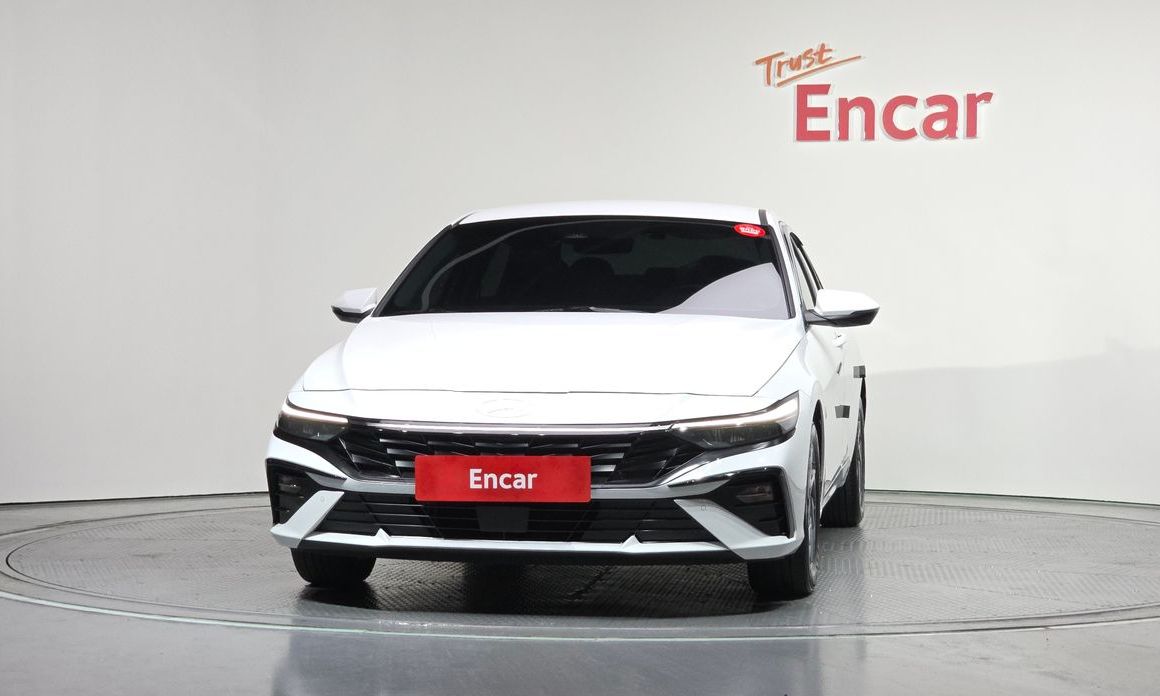 Hyundai AVANTE 2024