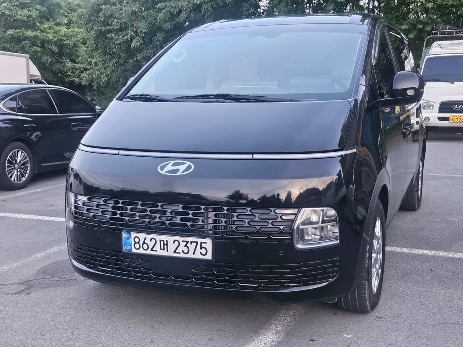 Hyundai Staria 2025