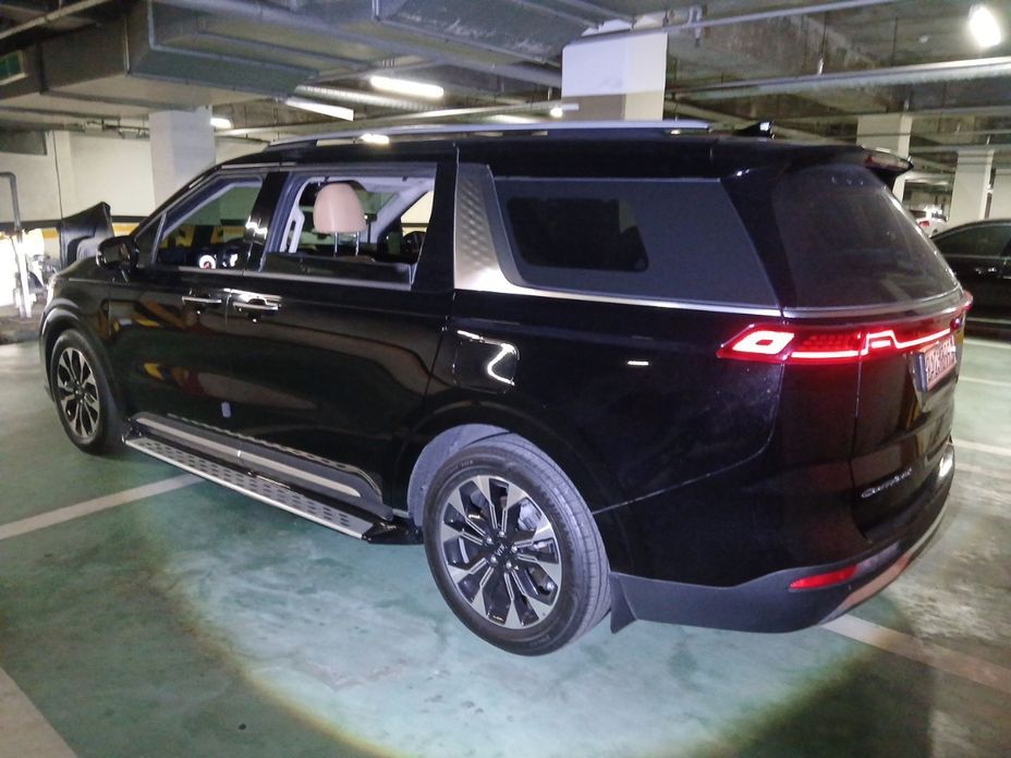 Kia Canival 2021