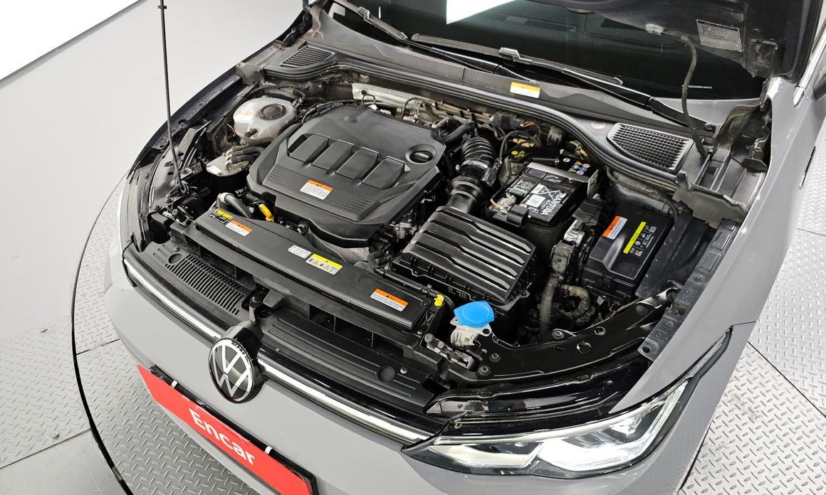 Volkswagen Golf 2024