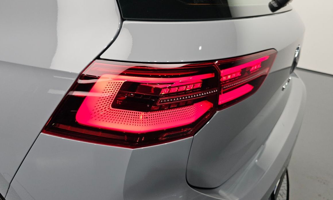 Volkswagen Golf 2024