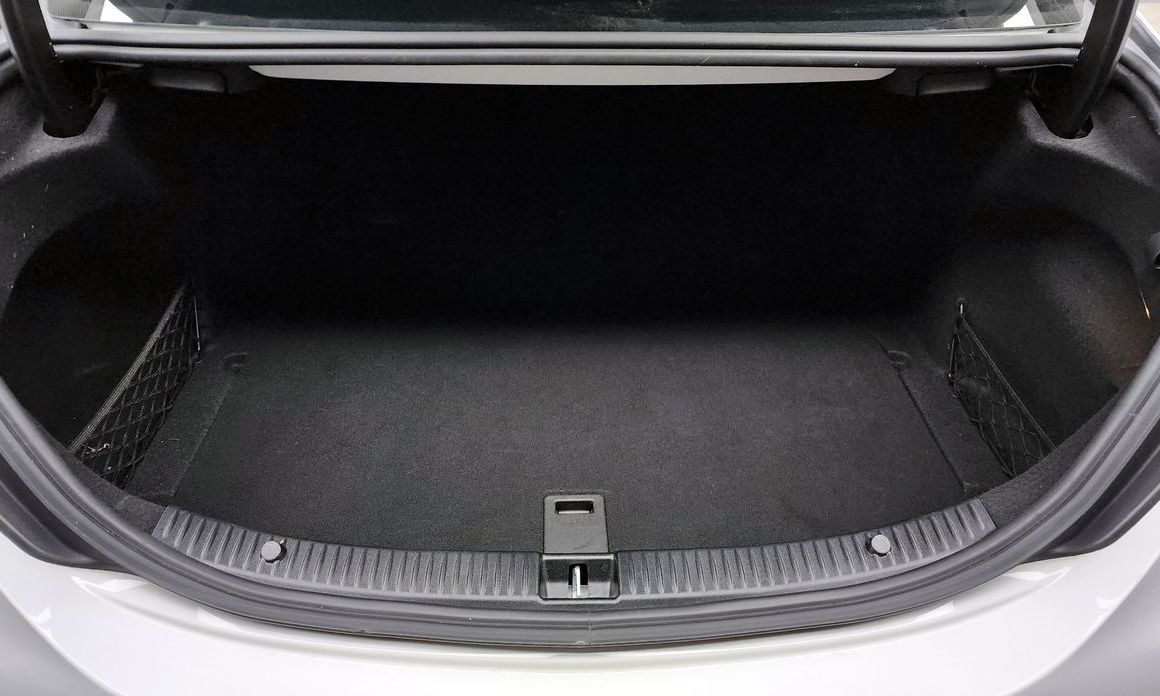 Mercedes-Benz C-Class 2021