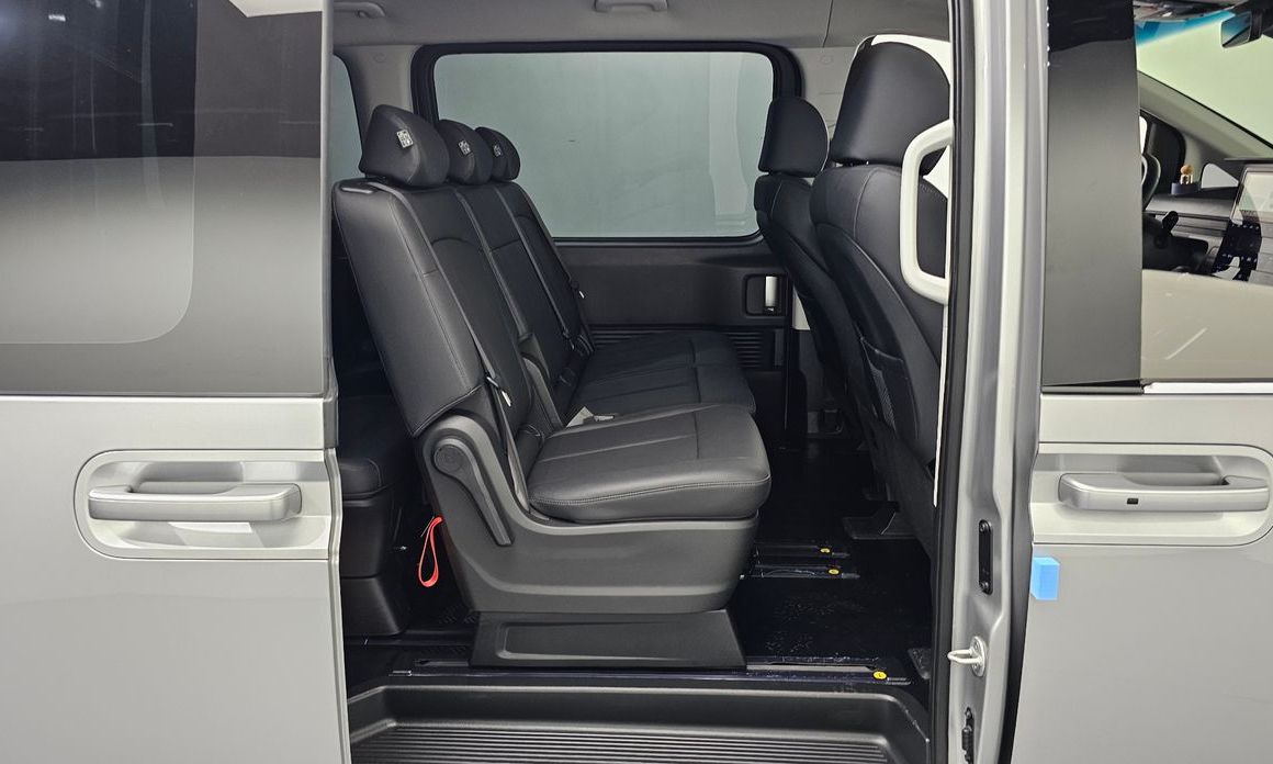 Hyundai Staria 2025