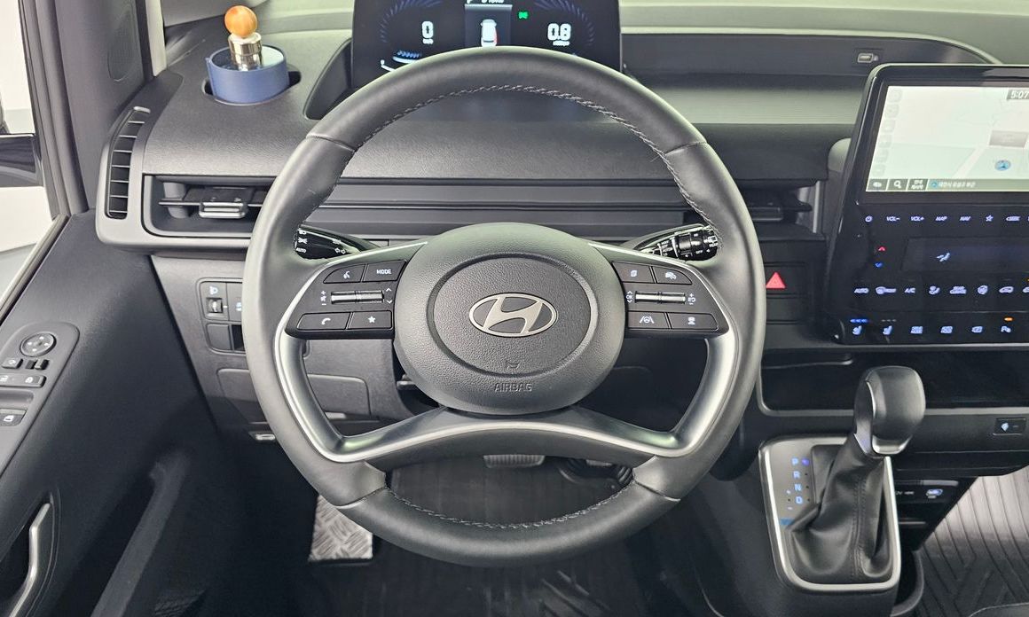 Hyundai Staria 2025