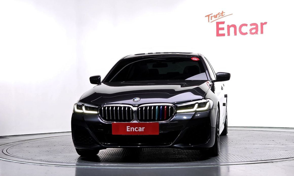 BMW 5-Series 2021