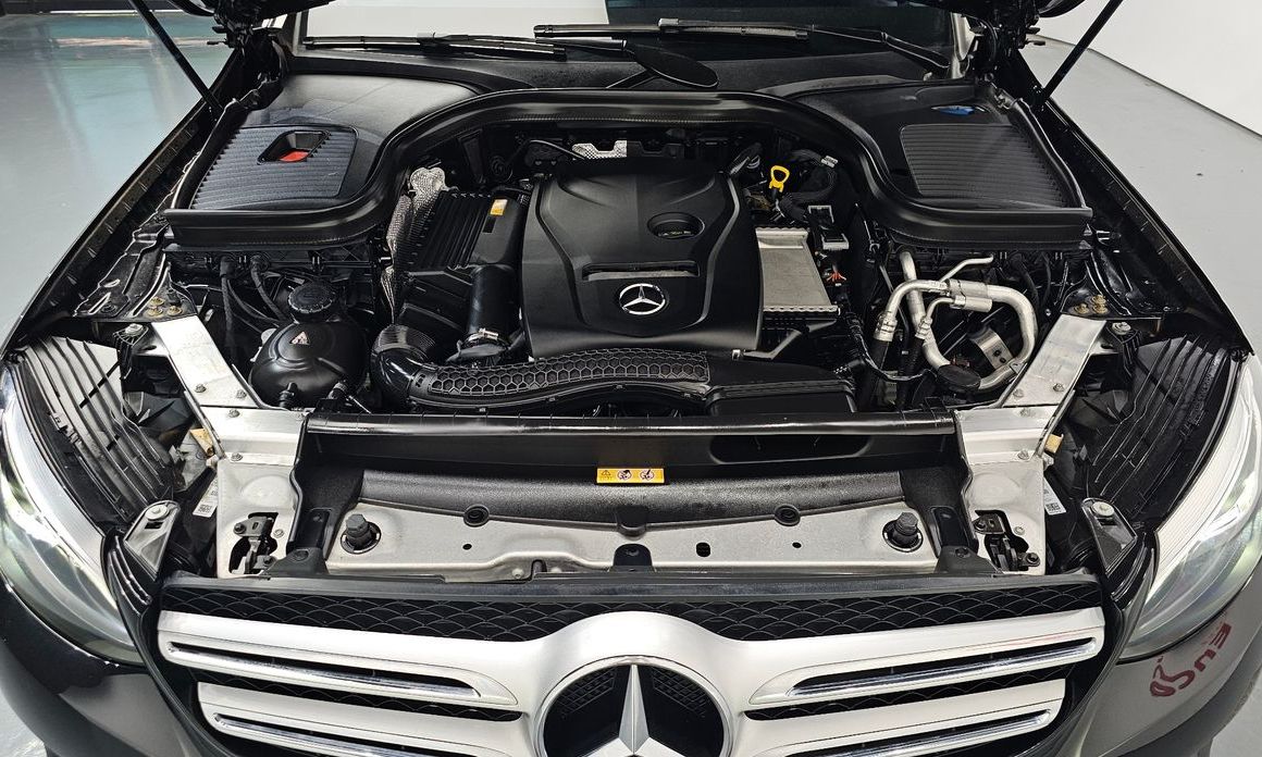 Mercedes-Benz GLC-Class 2019
