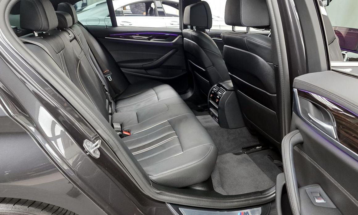 BMW 5-Series 2021