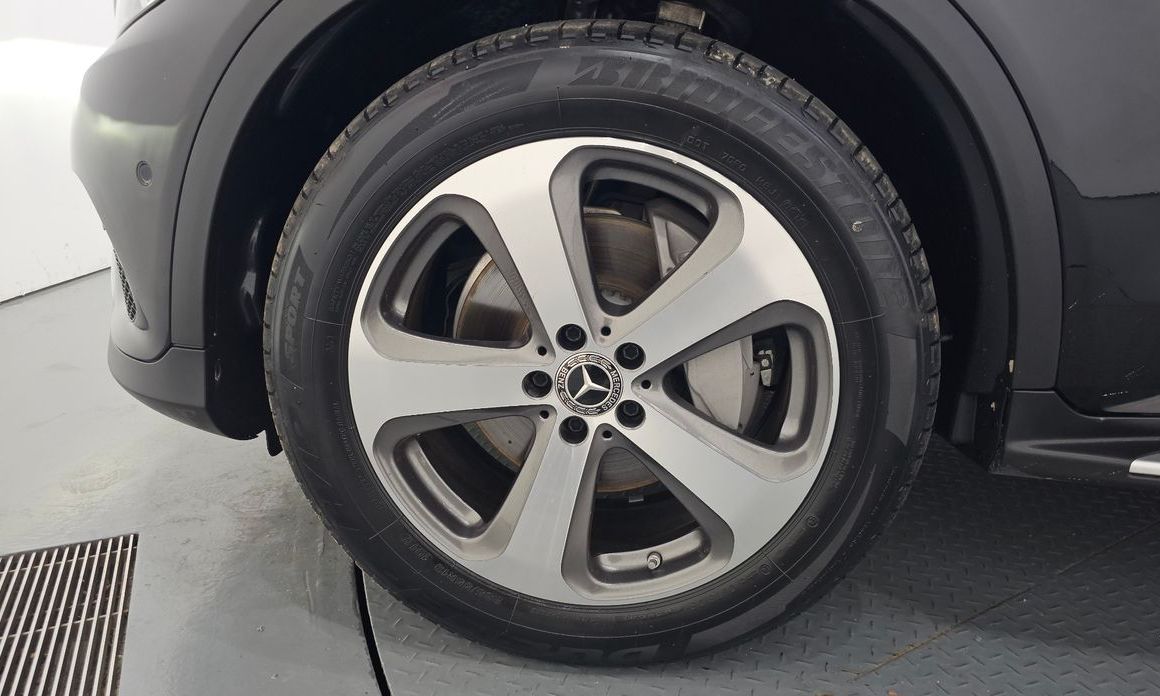 Mercedes-Benz GLC-Class 2019