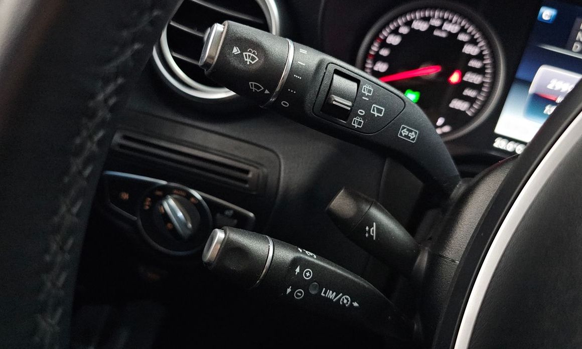 Mercedes-Benz GLC-Class 2019