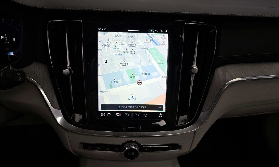 Volvo V60 2023