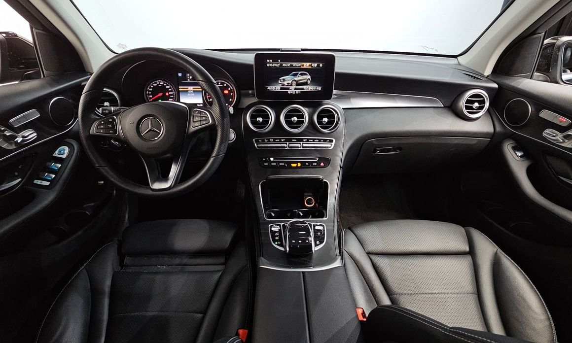 Mercedes-Benz GLC-Class 2019