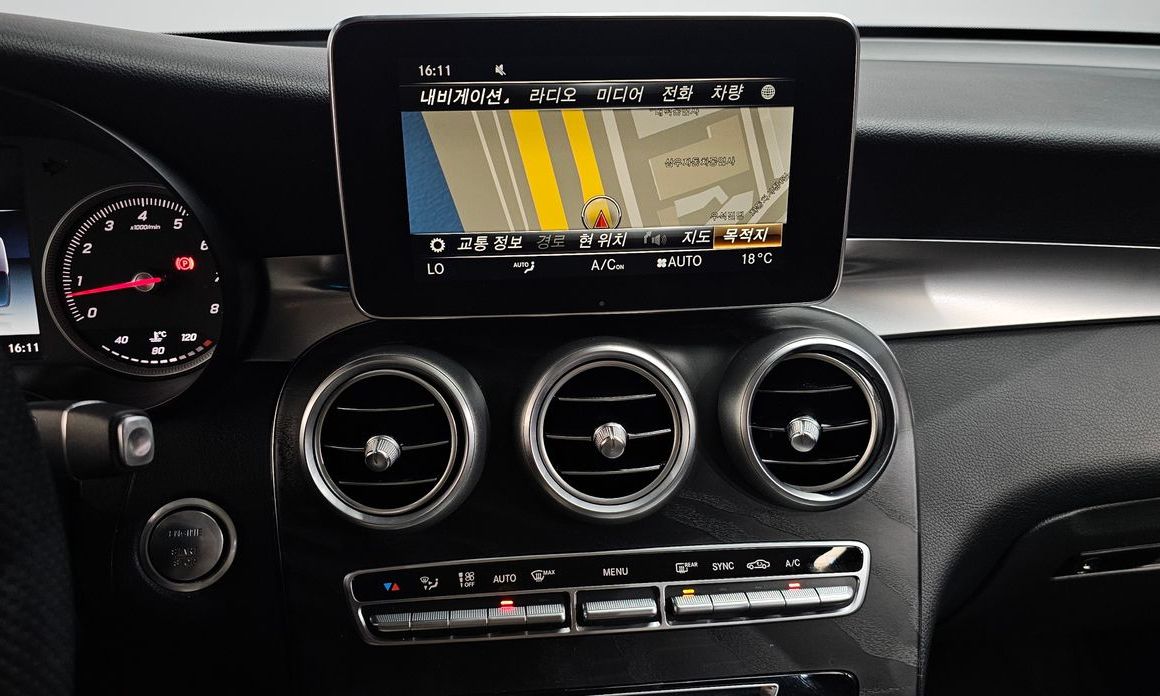 Mercedes-Benz GLC-Class 2019