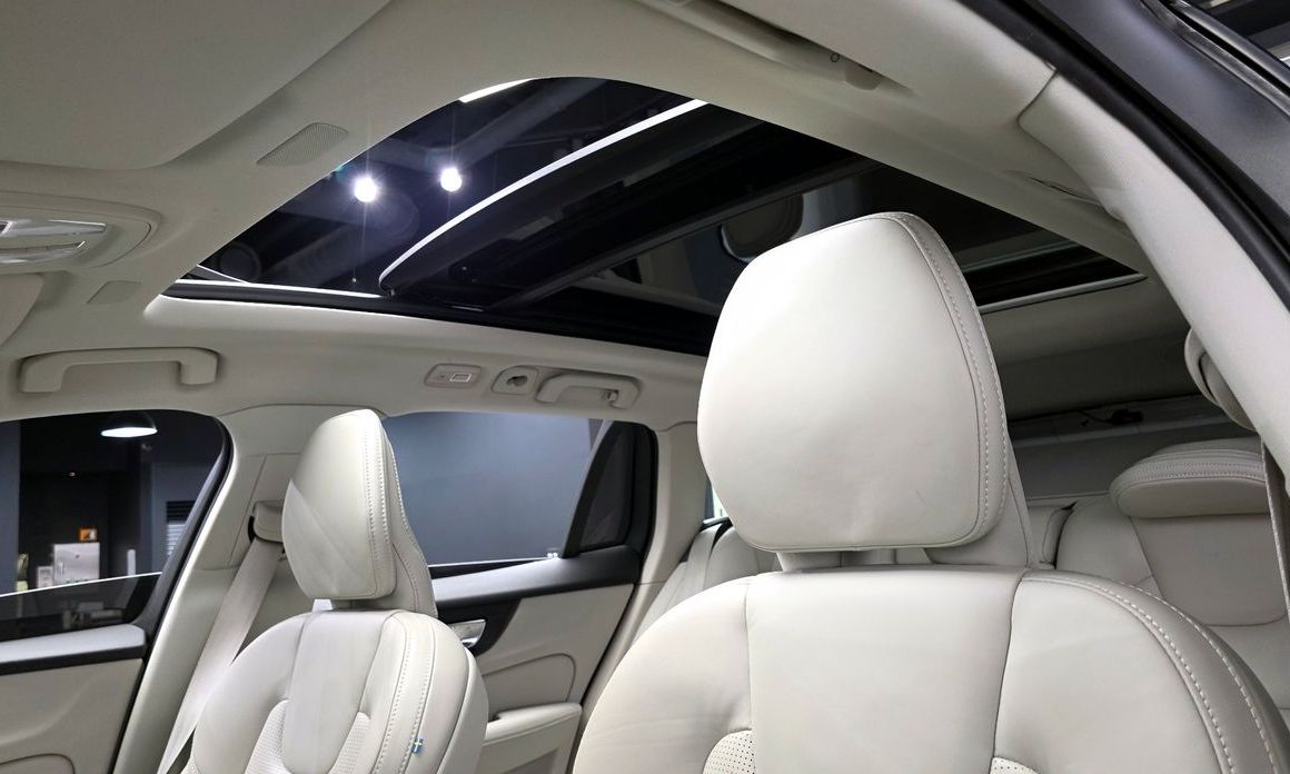 Volvo V60 2023