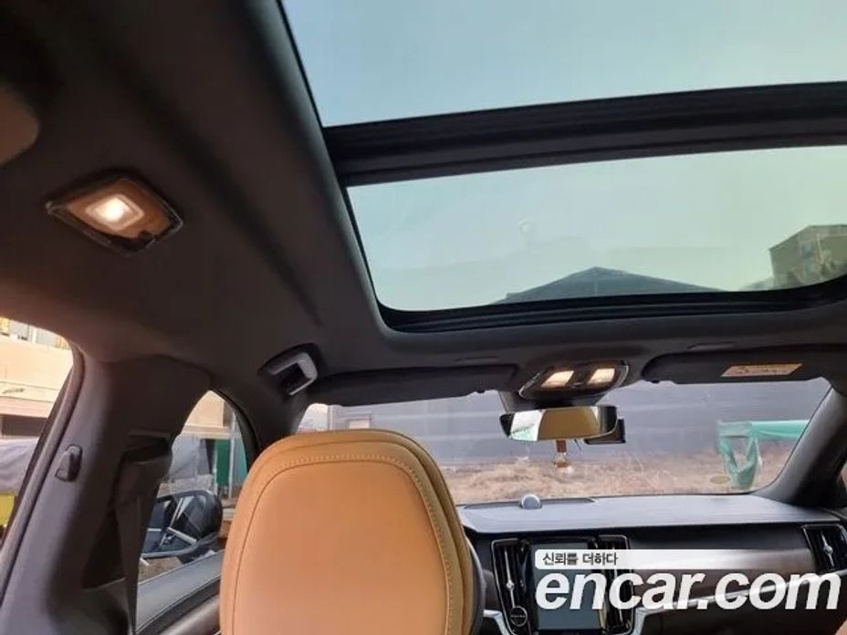 Volvo S90 2022