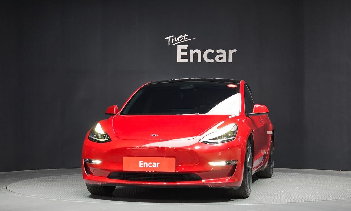 Tesla Model 3 2022