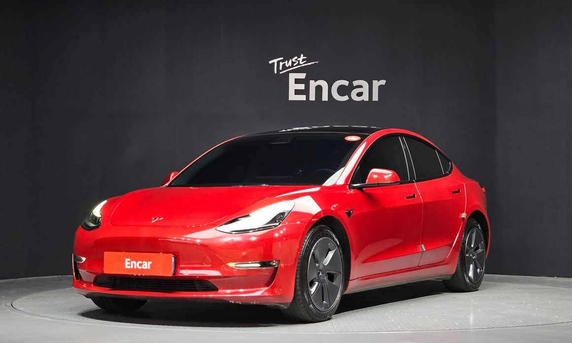 Tesla Model 3 2022