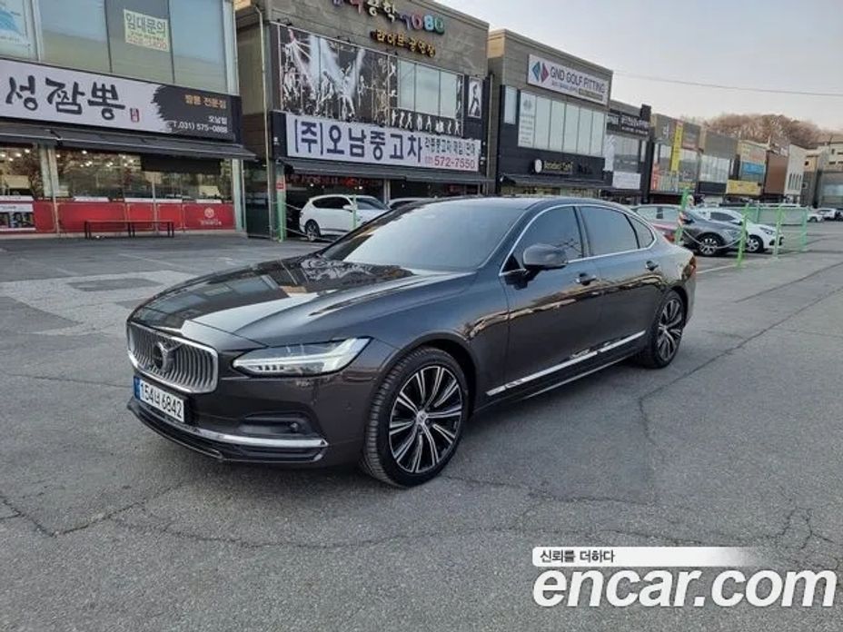 Volvo S90 2022