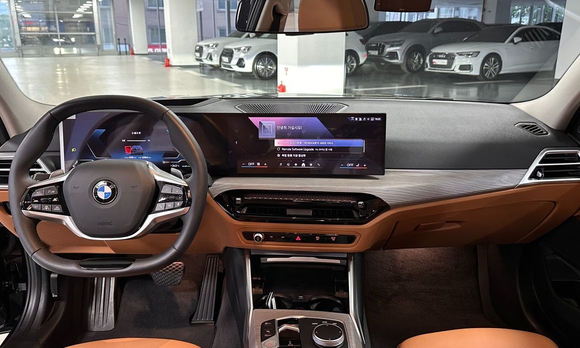 BMW 3-Series 2025