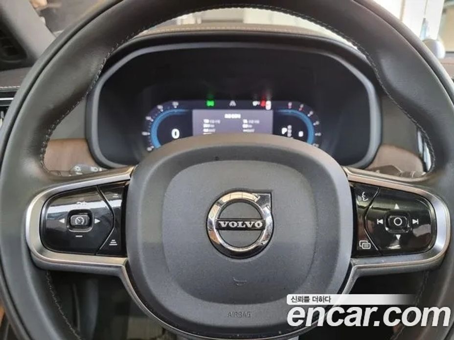 Volvo S90 2022