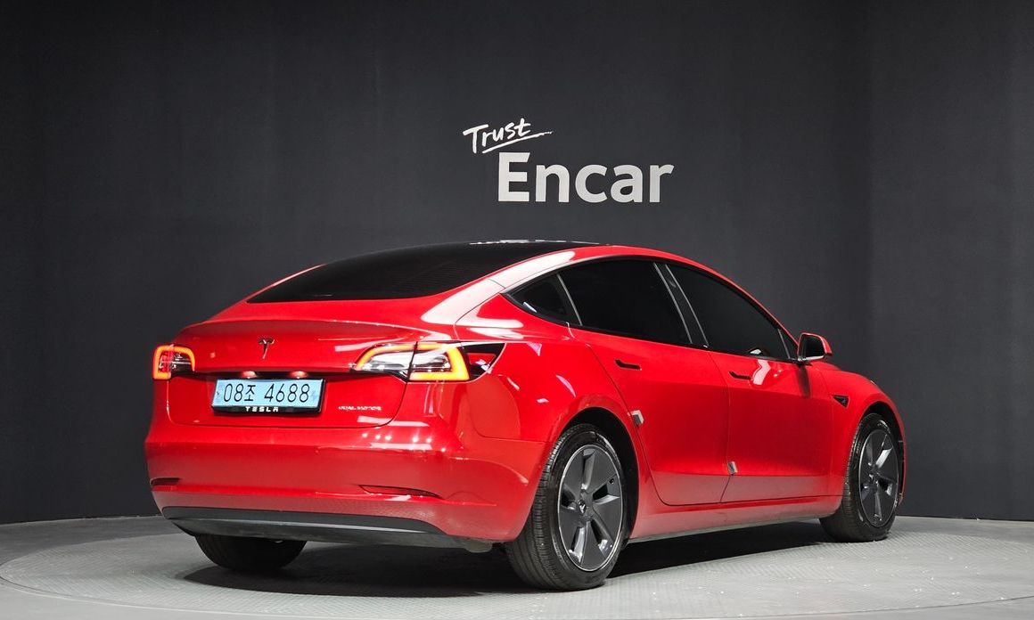 Tesla Model 3 2022