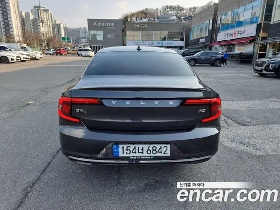 Volvo S90 2022