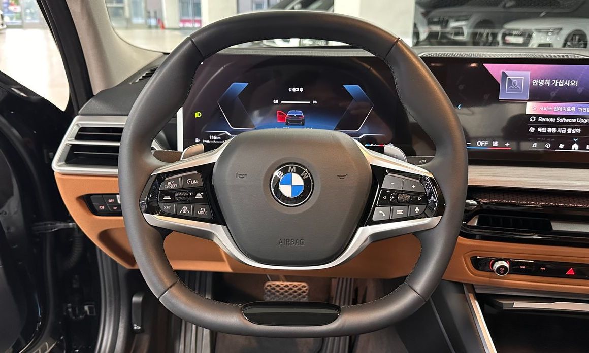 BMW 3-Series 2025