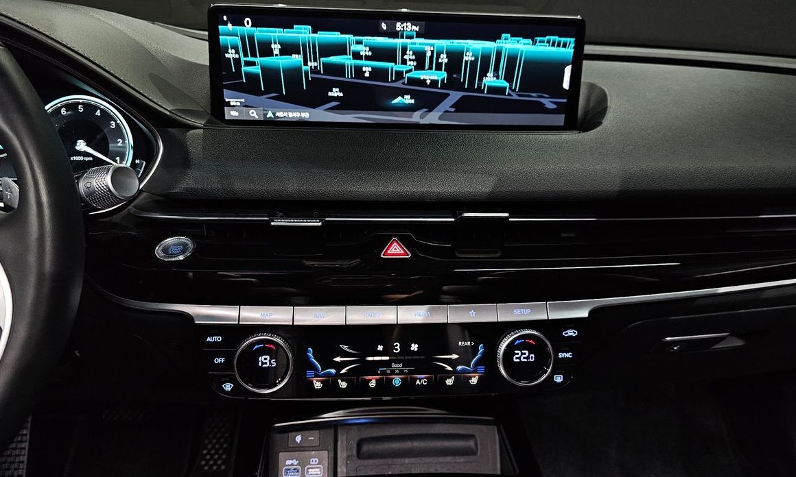 Genesis G80 2021