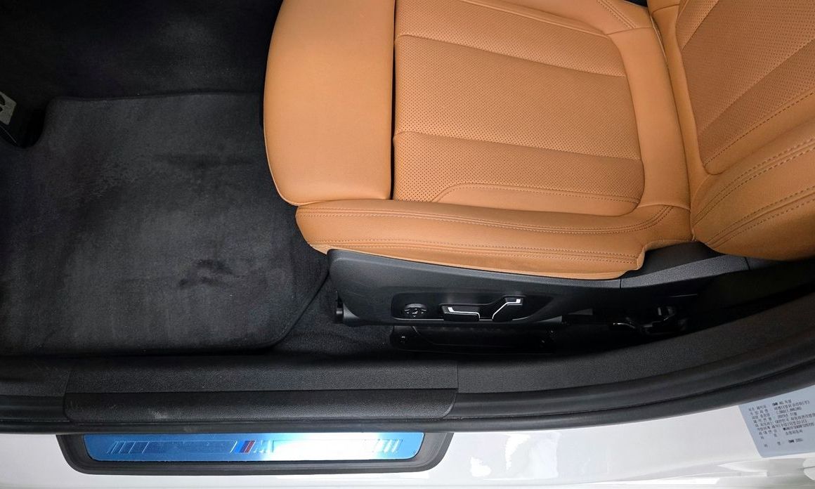 BMW 3-Series 2024