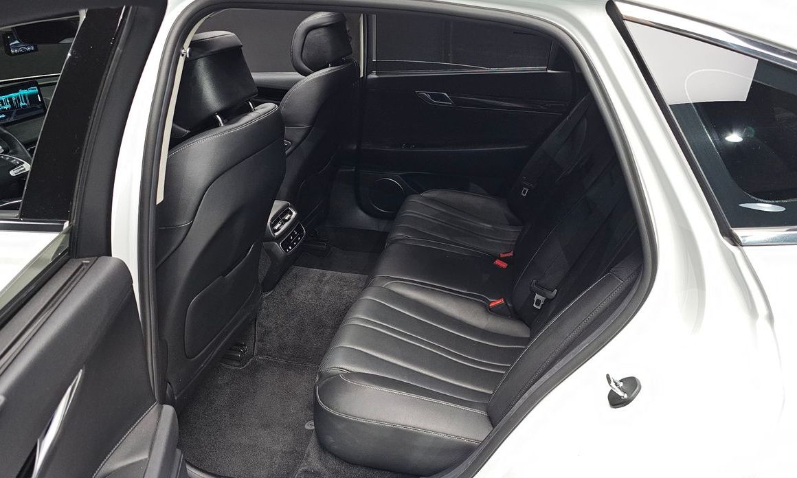 Genesis G80 2021