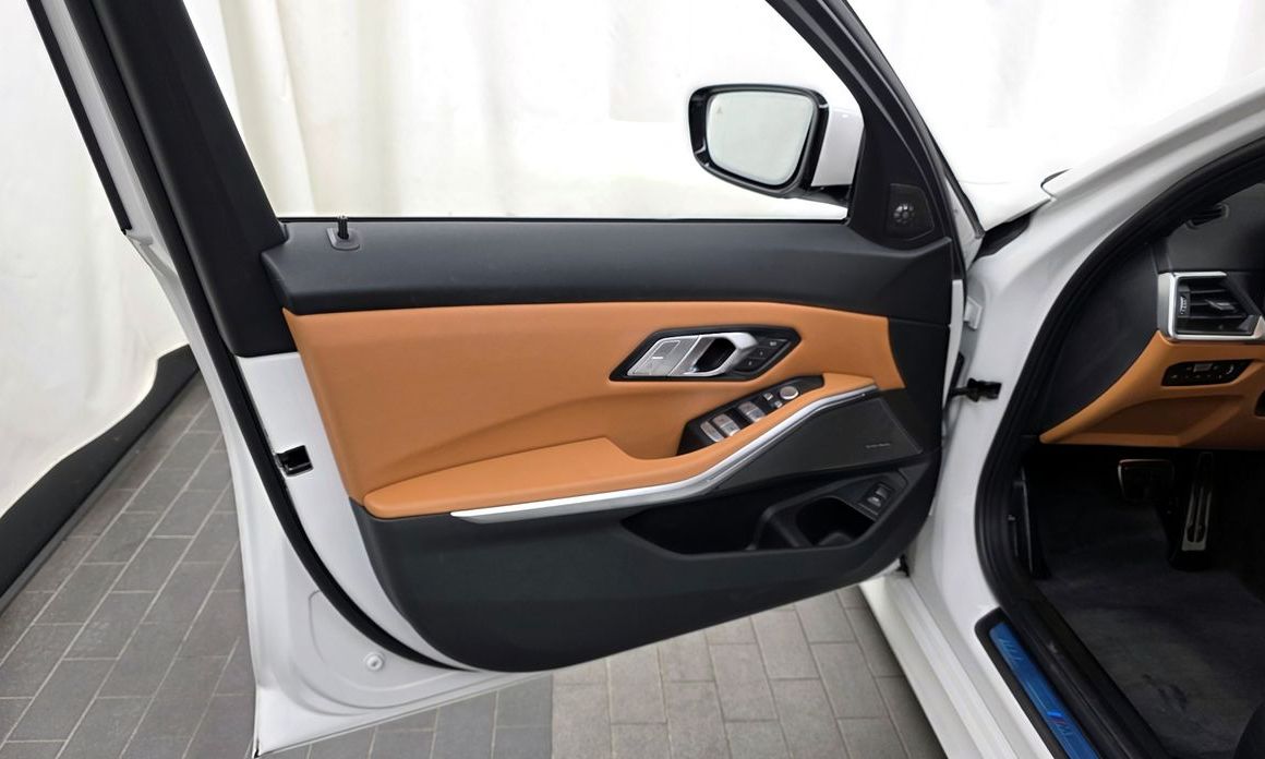 BMW 3-Series 2024