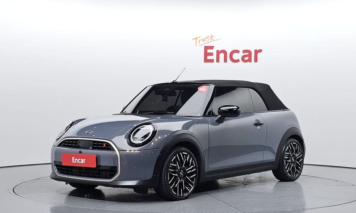 Mini Cooper Convertible 2025