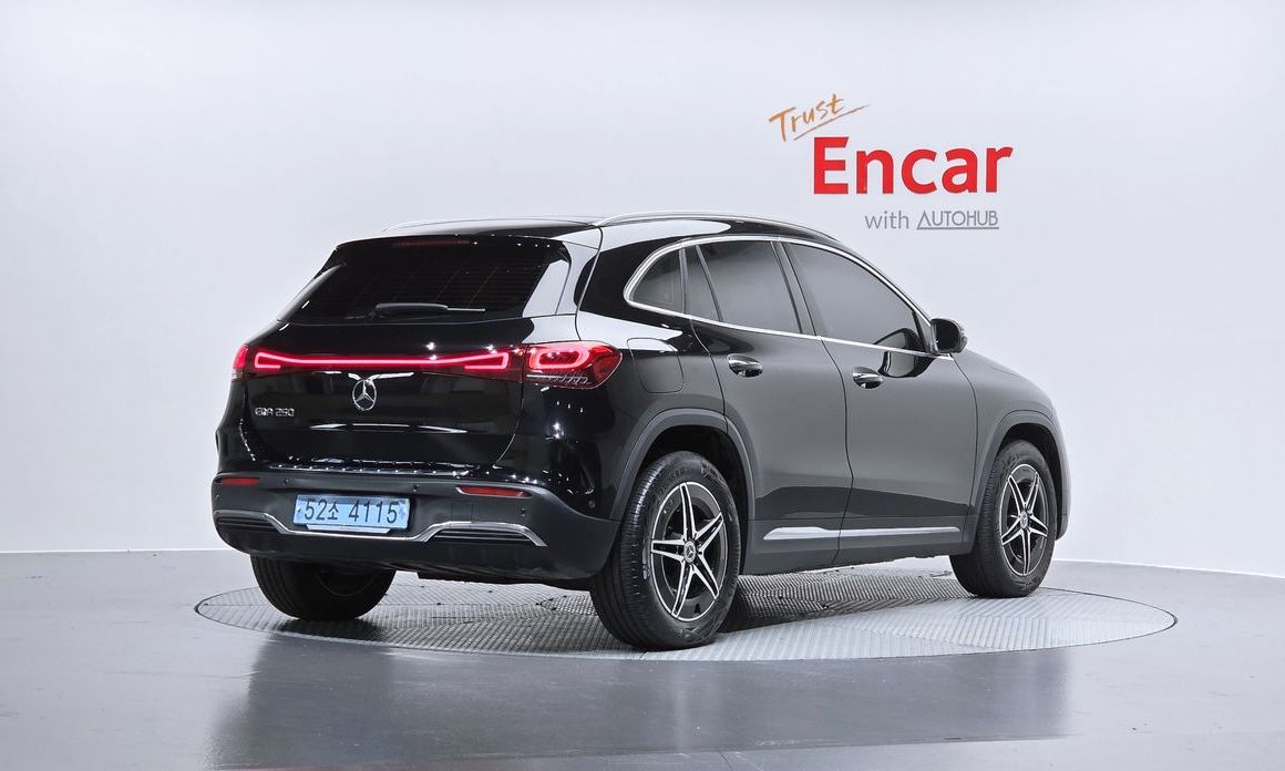 Mercedes-Benz EQA 2023