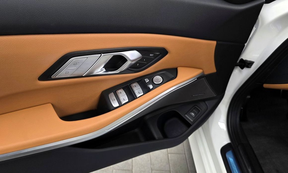 BMW 3-Series 2024