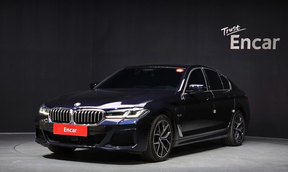 BMW 5-Series 2022