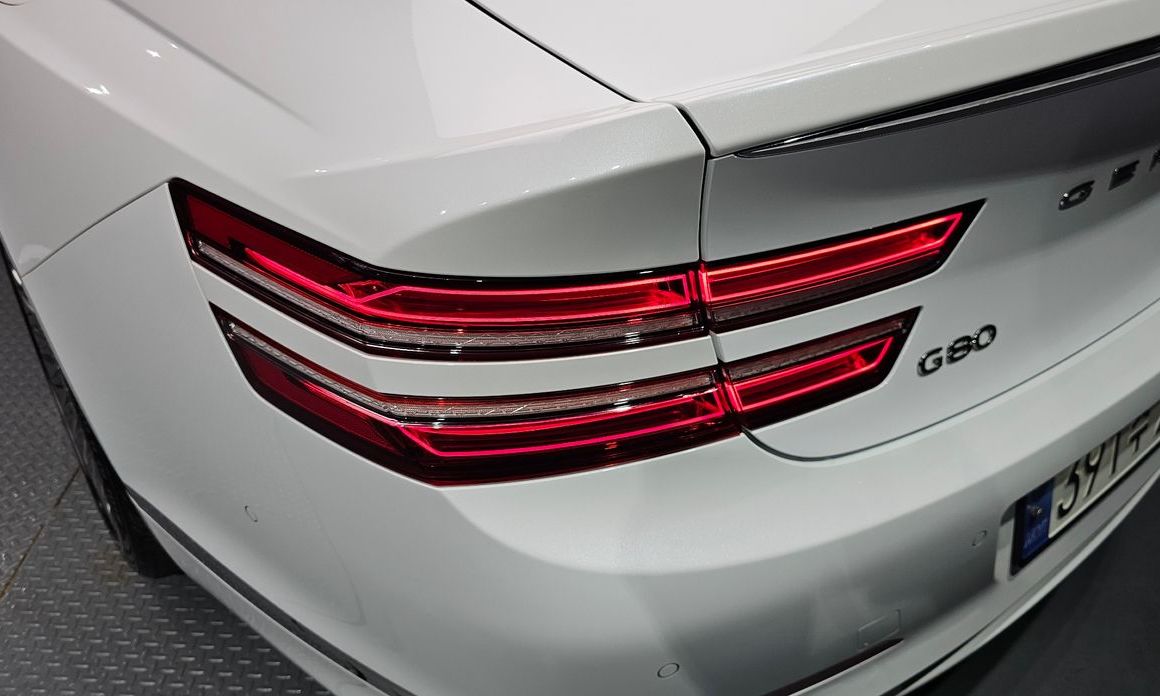 Genesis G80 2021
