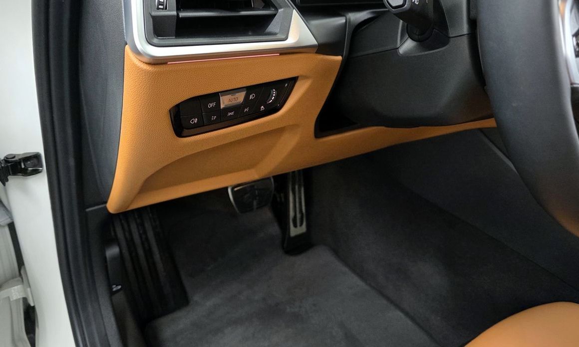 BMW 3-Series 2024
